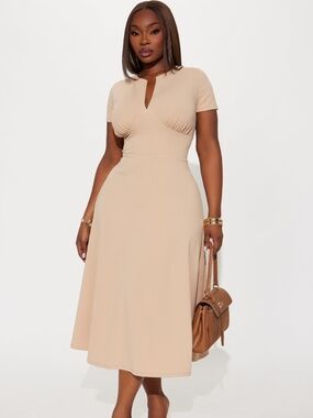 Fashion Nova Charolette Short Sleeve Midi Dress - Taupe Size 1X (NWOT)